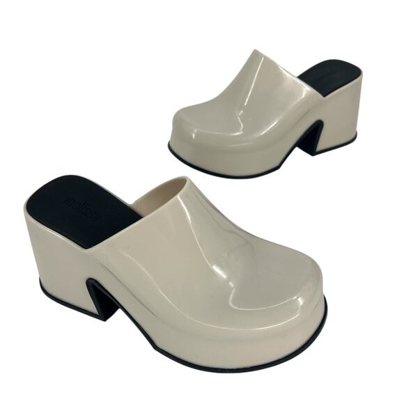 Melissa Mia White Platform Clog - Picture 4 of 15